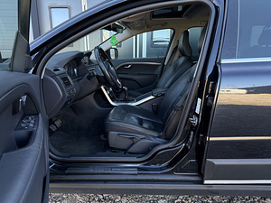 Volvo xc70 дизель 2.0 механика 133кВт (5 фото из 15)