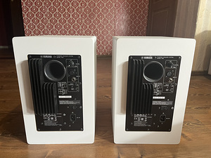 Yamaha HS 8 White 2 шт. (2 фото из 6)