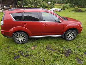 Mitsubishi Outlander 2.3l 130kw (4 foto / 12)