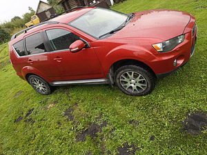 Mitsubishi Outlander 2.3l 130kw (5 foto / 12)