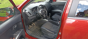 Mitsubishi Outlander 2.3l 130kw (10 foto / 12)