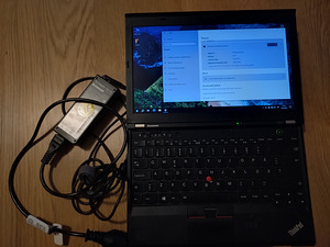 Lenovo x250 (2 фото из 3)