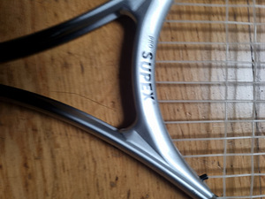 Tennisereket (2 foto / 2)