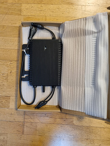 Inverter (3 foto / 3)