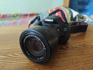 Фотоаппарат Canon EOS 600D (1 фото из 2)