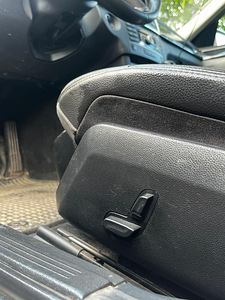 Mercedes-Benz E220 (10 foto / 12)