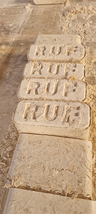 RUF briketid (2 foto / 4)