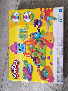 Набор для игры с пластелином (2 фото из 2)