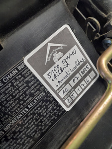 KAWASAKI ZR 550 (5 фото из 5)