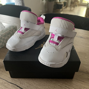 Jordan tossud s25