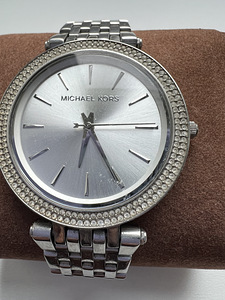 Michael Kors naiste käekell (4 foto / 4)