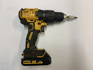 Akulööktrell DeWalt DCD778 + Akud 1.5 Ah 2Tk + Laadija (2 foto / 6)