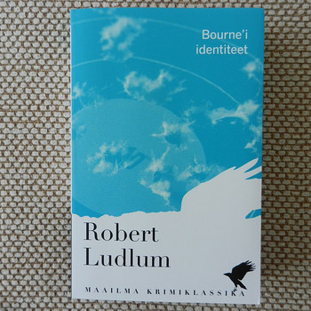 Robert Ludlum "Bourne`i identiteet"