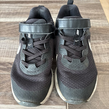 Nike 32