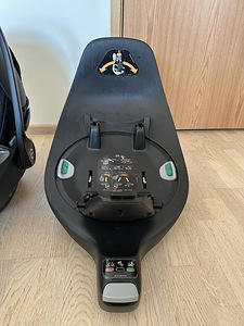 Cybex cloud Z i-size автокресло + база Z isofix (4 фото из 6)