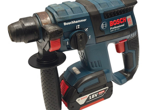 Puurvasar Bosch GBH 18 V-EC + laadija