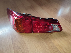 Lexus IS250 IS220d facelift tagatuled (2 foto / 3)
