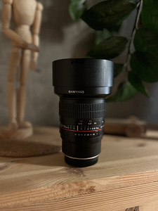 Объектив Samyang 10 мм F2.8 для Fujifilm X (1 фото из 3)