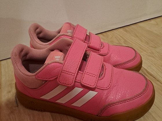 Кроссовки adidas 30 р.