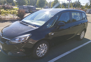 OPEL Zafira Tourer (6 фото из 13)