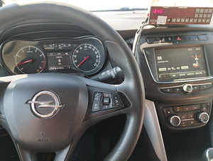 OPEL Zafira Tourer (13 фото из 13)