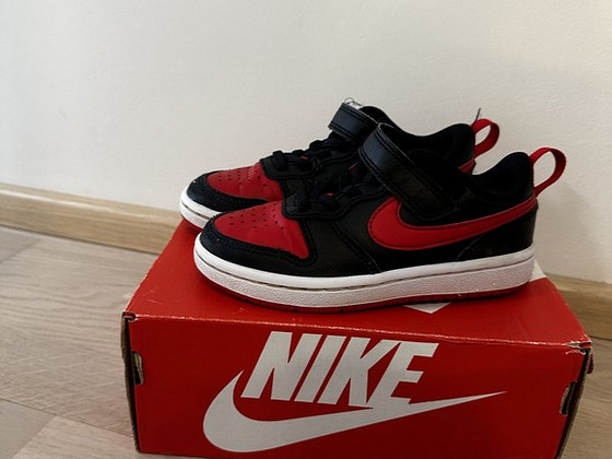 Кроссовки Nike