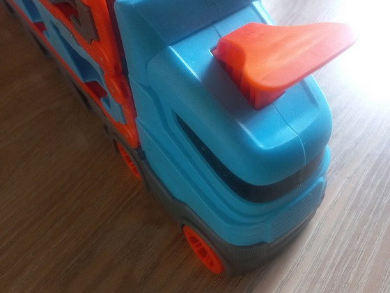 Hot Wheels трейлер