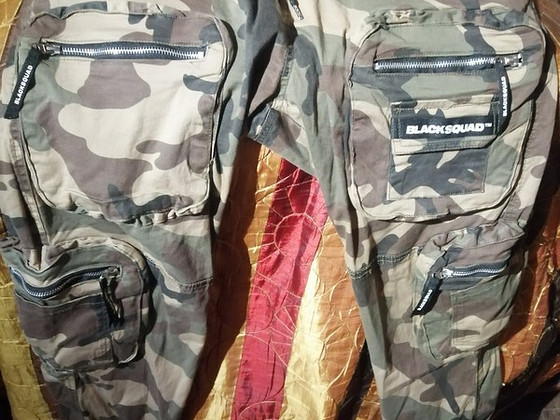 Meeste püksid l,50, pikkus. 105cm,modne sport, Uus. Pakendis