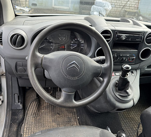 CITROEN BERLINGO 1,6 БЕНЗ 66 КВТ, ЗАПЧАСТИ (9 фото из 10)