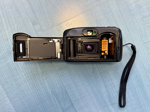 Kodak KD 70 film camera (3 foto / 5)