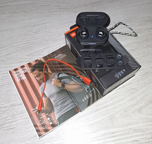 JBL Reflect Flow Pro - наушники (4 фото из 5)