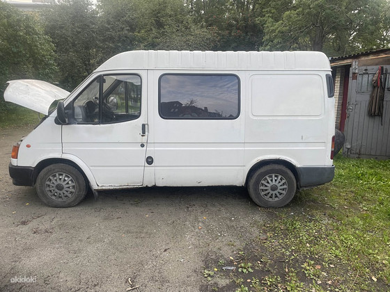 Ford Transit 2000