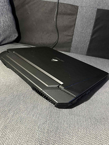 Asus Rog G750JM (3 фото из 7)