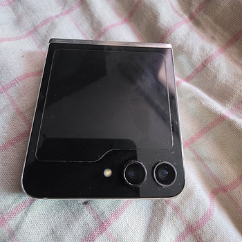 Samsung Galaxy flip5