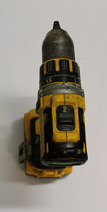 Аккумуляторная дрель DeWalt DCD790 + ak 5,0Aч (5 фото из 5)