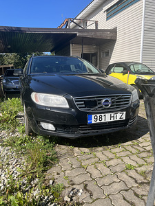Volvo V70 2016 г. (1 фото из 9)