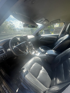 Volvo V70 2016 г. (4 фото из 9)