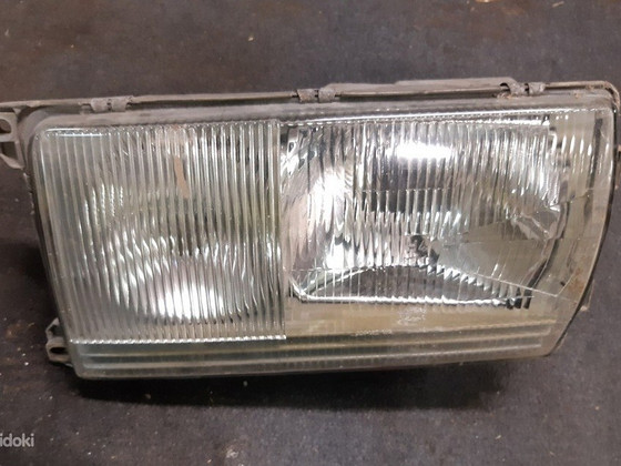Mercedes w123 esituli