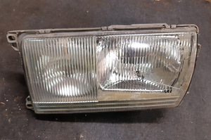 Mercedes w123 esituli (1 foto / 6)