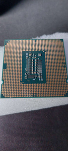 Процессор I3 10100 (2 фото из 2)