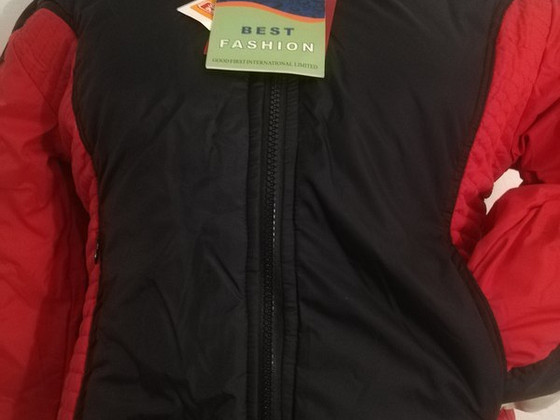 Uus lühike soojustatud jakk