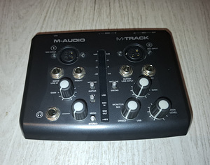 M-Audio M-Track Two-Channel USB Audio/MIDI Interface (1 foto / 4)