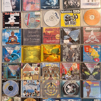 90- ndate tantsu-ja popmuusika, 35 albumit