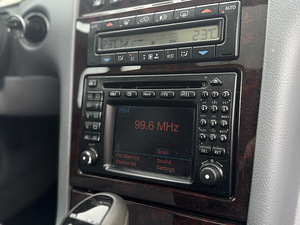 Mercedes-Benz E320 CDI (11 фото из 14)