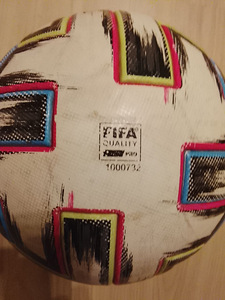 Adidas EURO 2020 Uniforia Pro мяч (2 фото из 2)