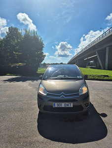 Citroen C4 Picasso (1 фото из 9)