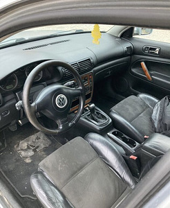 Volkswagen Passat 1.9TDI 96кВт 6к (5 фото из 9)