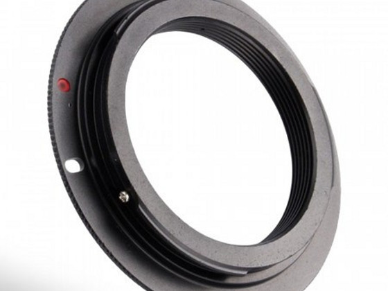 M42 – Canon EF adapter ilma kiibita