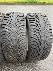 245/45R19 Yokohama (4 фото из 8)