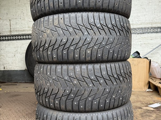 245/40R18 Sailun
